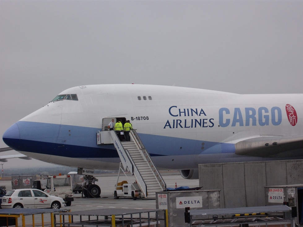 China airlines - cargo čumák 2.jpg