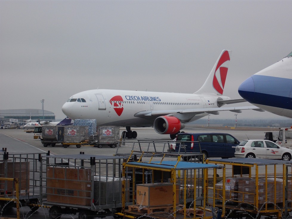 ČSA A310.jpg