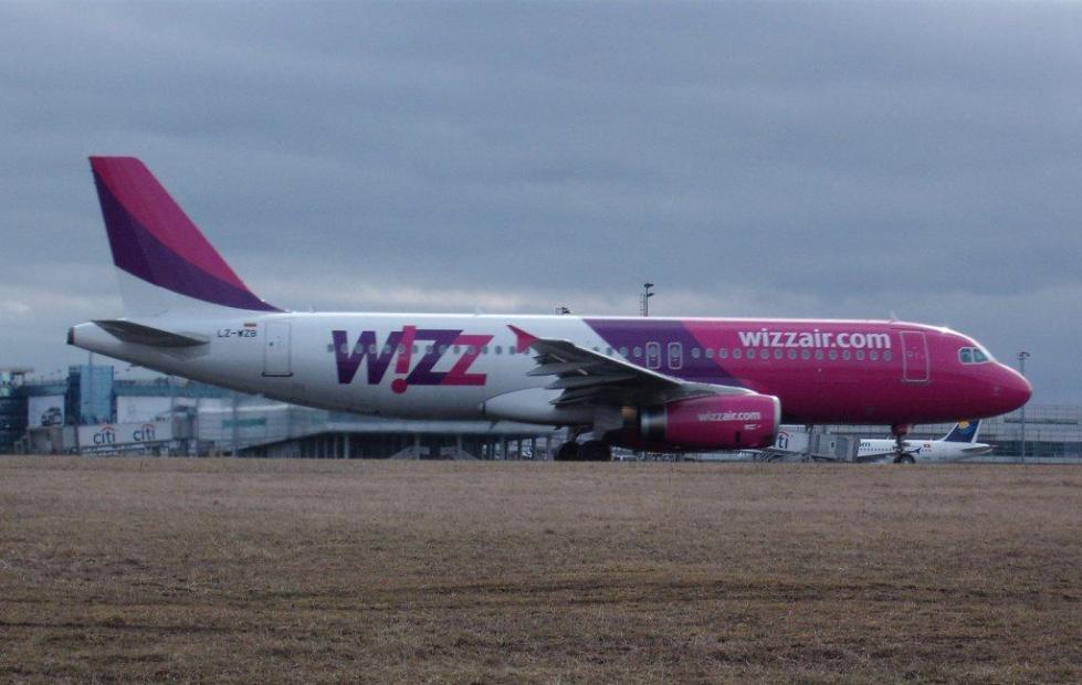 Wizz Air LZ-WZB.jpg